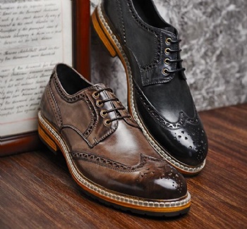Fashion Italian designer formal mens dress shoes genuine leather black luxury wedding shoes men flats office for male