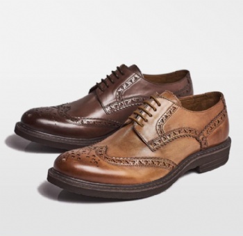 Special leather business man dress shoes elegant black men mid heel dress shoesHot Handsewn waxy plain toe mens shoes dress shoes