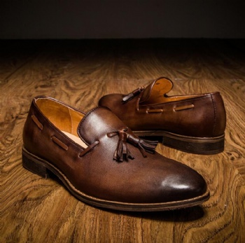 rubber foamed outsole lightweight and comfortable dress shoes