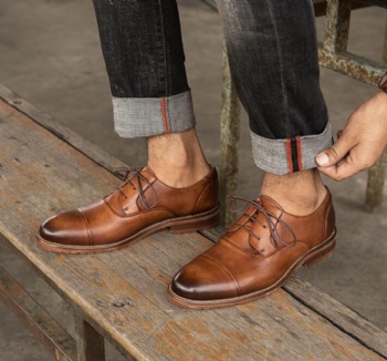 rubber foamed outsole lightweight and comfortable dress shoeslatest design genuine leather upper burgundy lace up men dress shoes