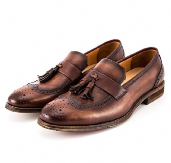 italian mens leather shoes and bag set 2019 best-selling dress shoesFeedback Casual Leather Customized Logo Printed Good Dress Shoes men leather shoes