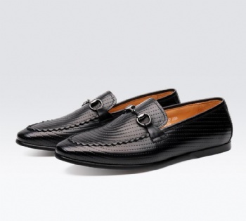 Black genuine soft comfortable calf leather custom made Italian style men business dress shoe, leather shoe for men