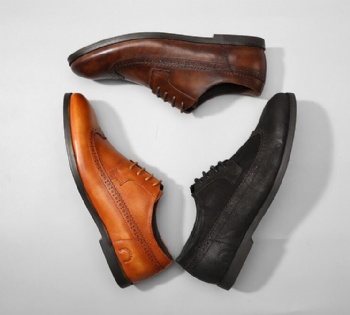 Black genuine soft comfortable calf leather custom made Italian style men business dress shoe, leather shoe for men