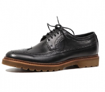 Black genuine soft comfortable calf leather custom made Italian style men business dress shoe, leather shoe for men