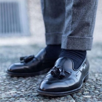 Black genuine soft comfortable calf leather custom made Italian style men business dress shoe, leather shoe for men