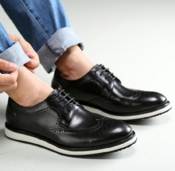 Black genuine soft comfortable calf leather custom made Italian style men business dress shoe, leather shoe for men