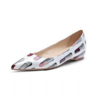Lipstick pattern loafers